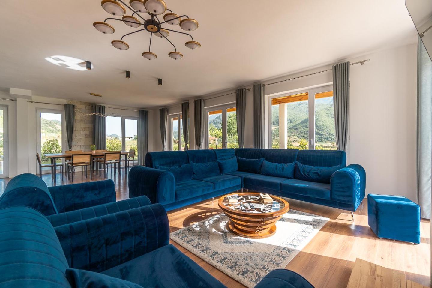 Bujtina Lumo & Pool Villa Përmet Dış mekan fotoğraf