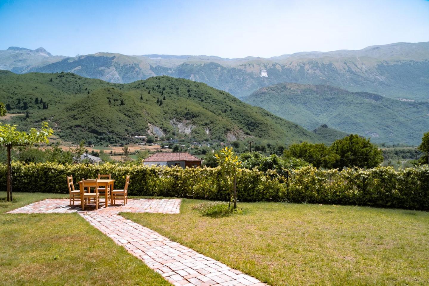 Bujtina Lumo & Pool Villa Përmet Dış mekan fotoğraf
