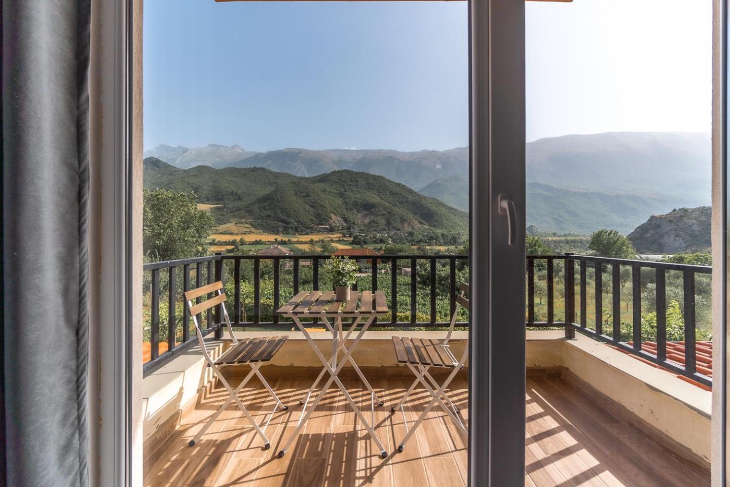 Bujtina Lumo & Pool Villa Përmet Dış mekan fotoğraf