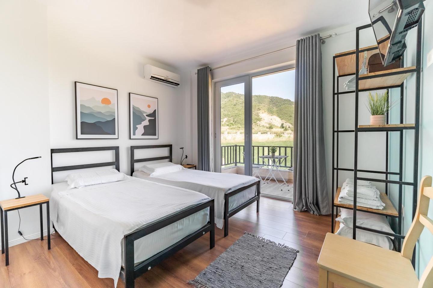 Bujtina Lumo & Pool Villa Përmet Dış mekan fotoğraf