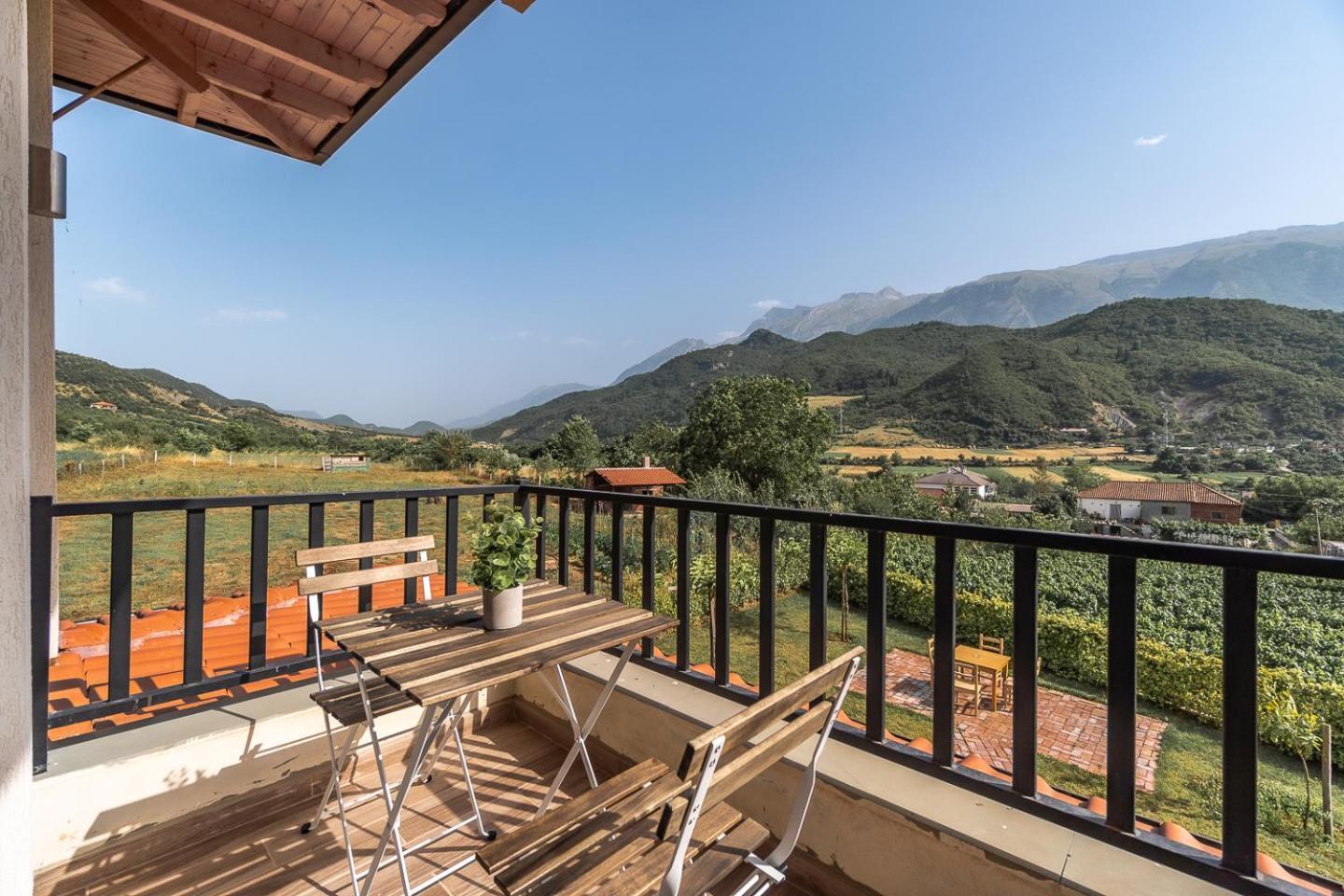 Bujtina Lumo & Pool Villa Përmet Dış mekan fotoğraf
